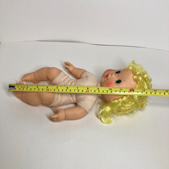 Vintage 1982 Kenner 14" Strawberry Shortcake Lemon Meringue Blow Kiss Baby Doll - Picture 2 of 11